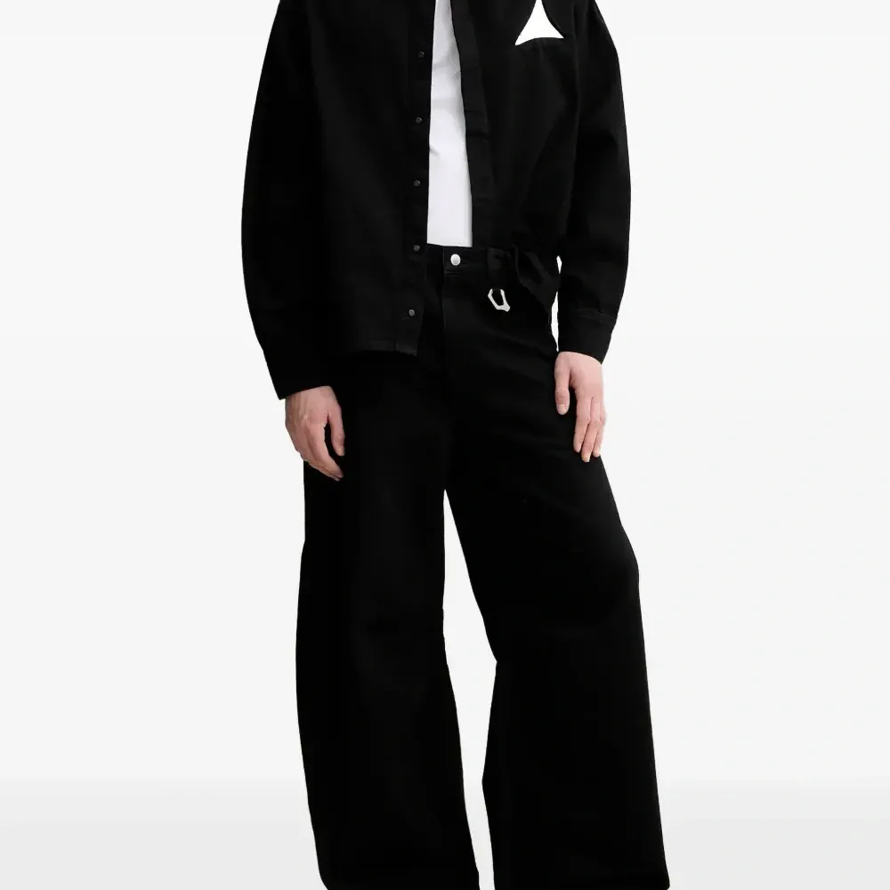 Топ с вырезами