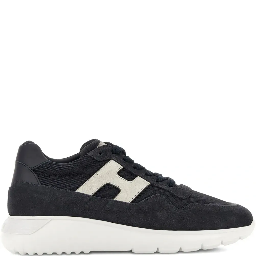 кроссовки Interactive³