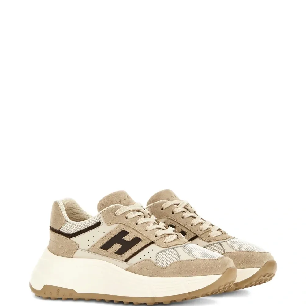 кожаные кроссовки