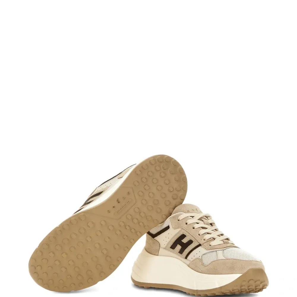 кожаные кроссовки