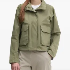 Куртка на молнии с накладными карманами