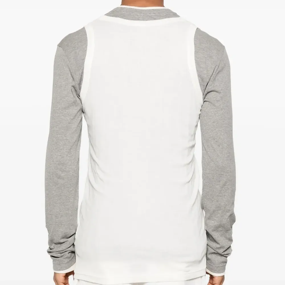 Футболка с короткими рукавами