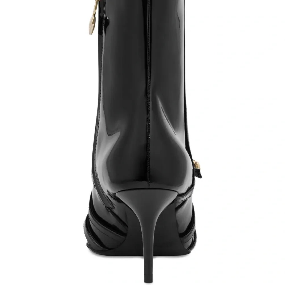 Ботинки с заостренным носком