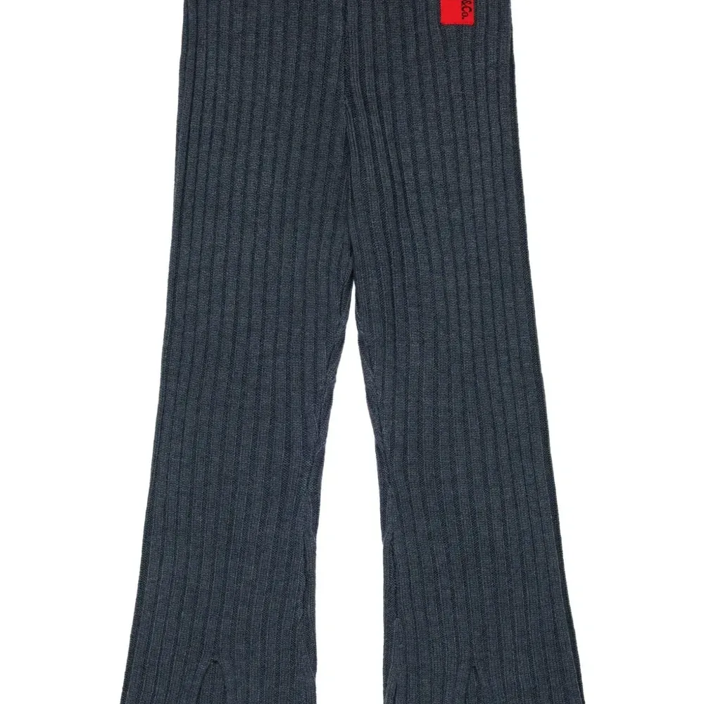 Брюки в рубчик