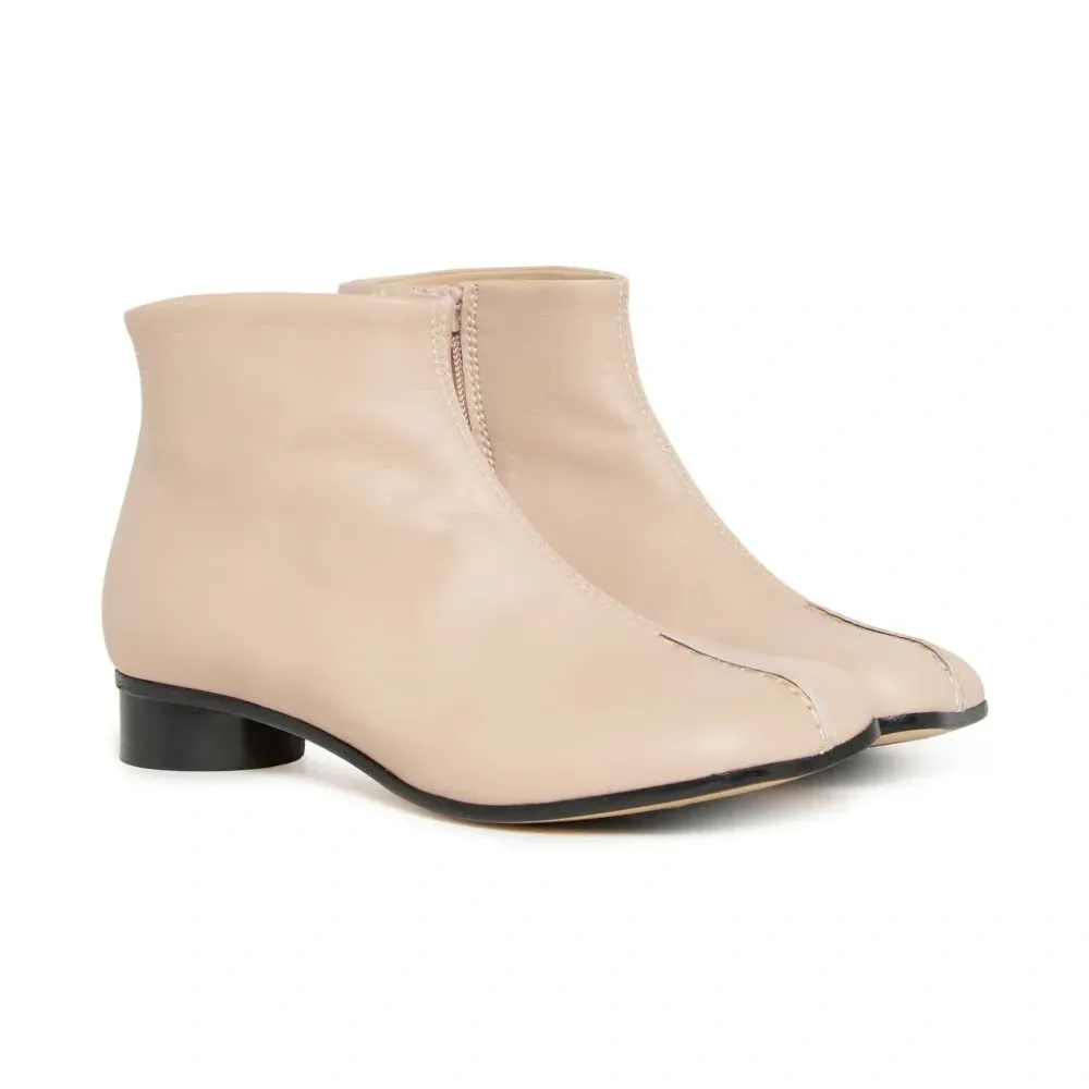 Ботинки на молнии