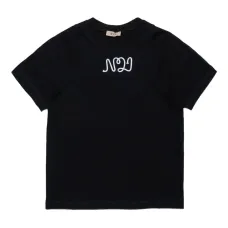 Футболка с нашивкой-логотипом