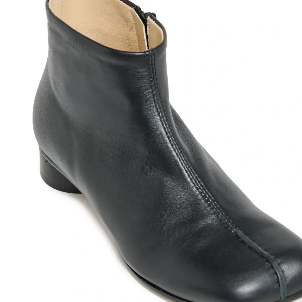 Ботинки с квадратным носком и молнией