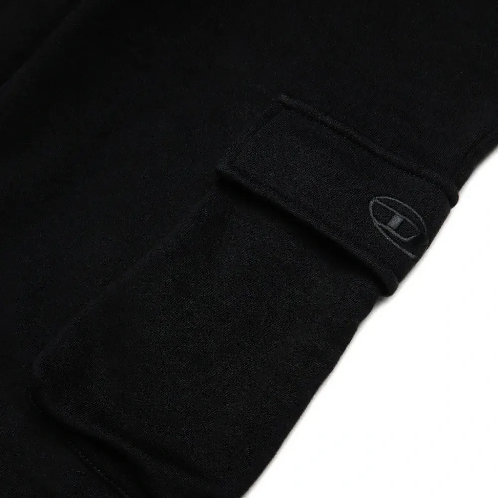 Брюки с карманами