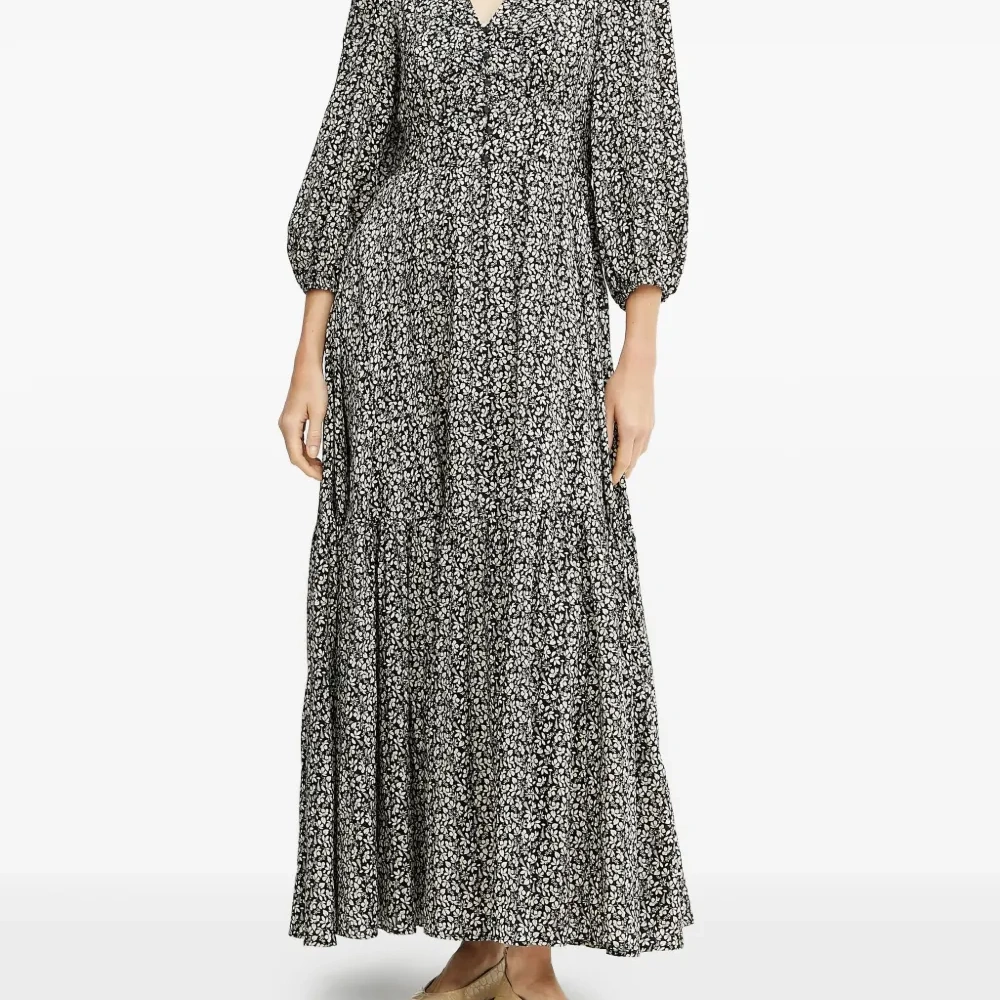 Платье макси на пуговицах с цветочным принтом Платье макси на пуговицах с цветочным принтом