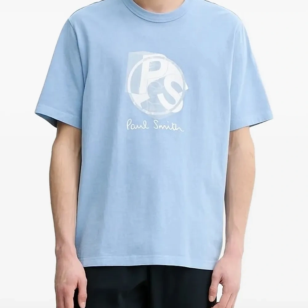 Футболка с логотипом