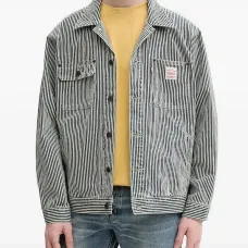 Куртка с карманами в полоску