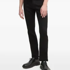 Джинсы 541 с нашивкой-логотипом Джинсы 541 с нашивкой-логотипом