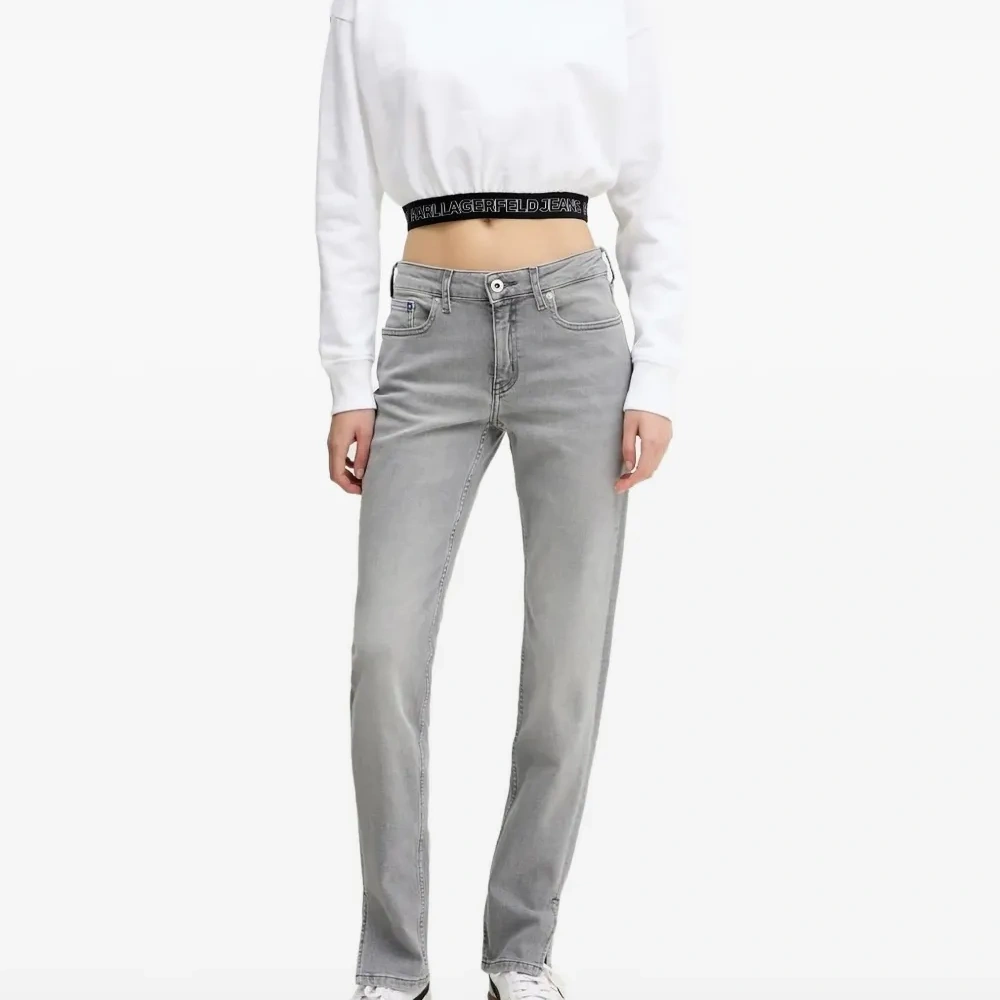 Толстовка с контрастным поясом Толстовка с контрастным поясом