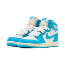 Высокие кроссовки