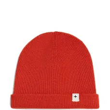 шапка бини с нашивкой-логотипом