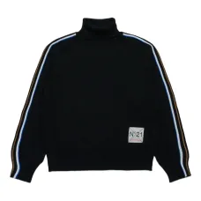 Водолазка с отделкой в полоску