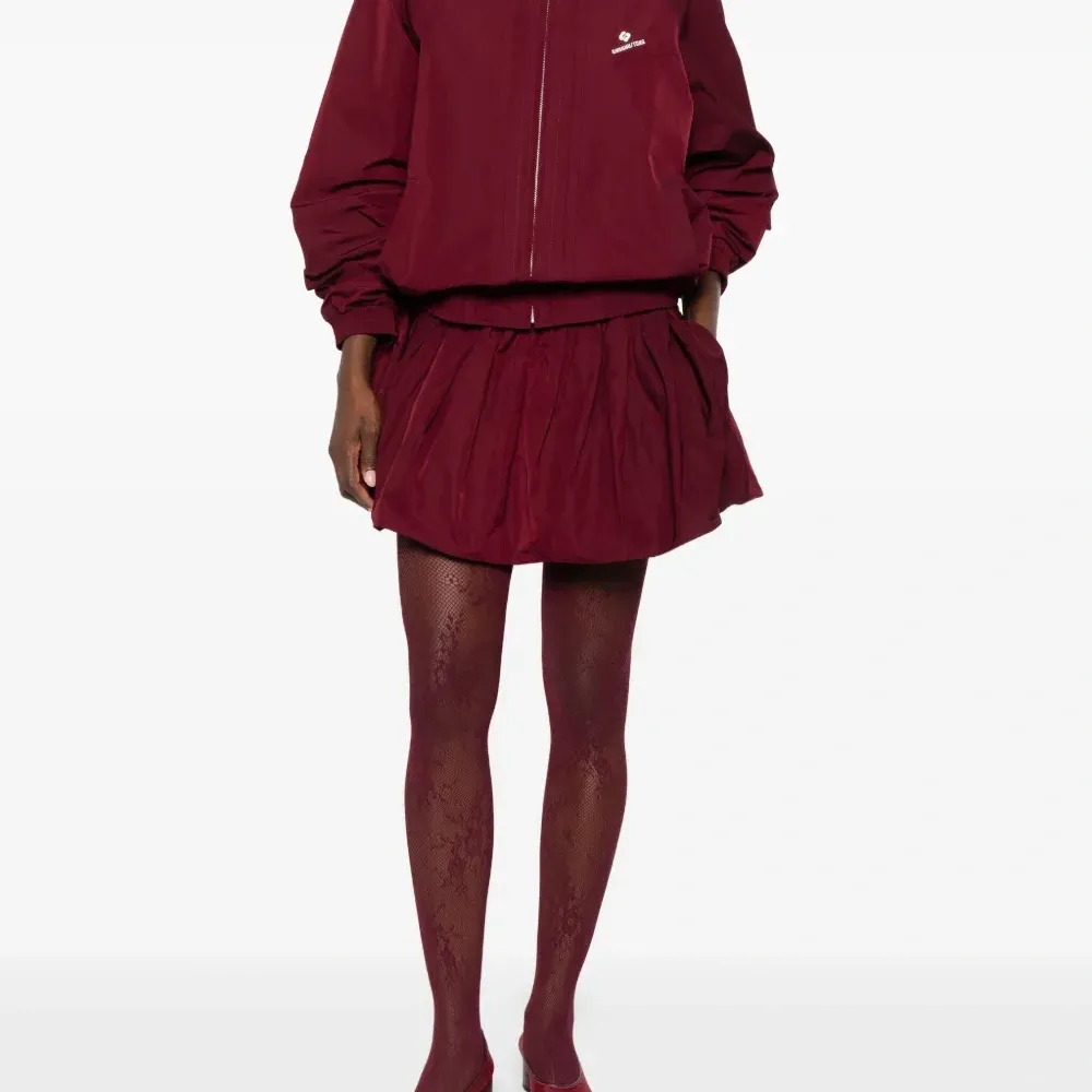 Платье мини с оборками и складками