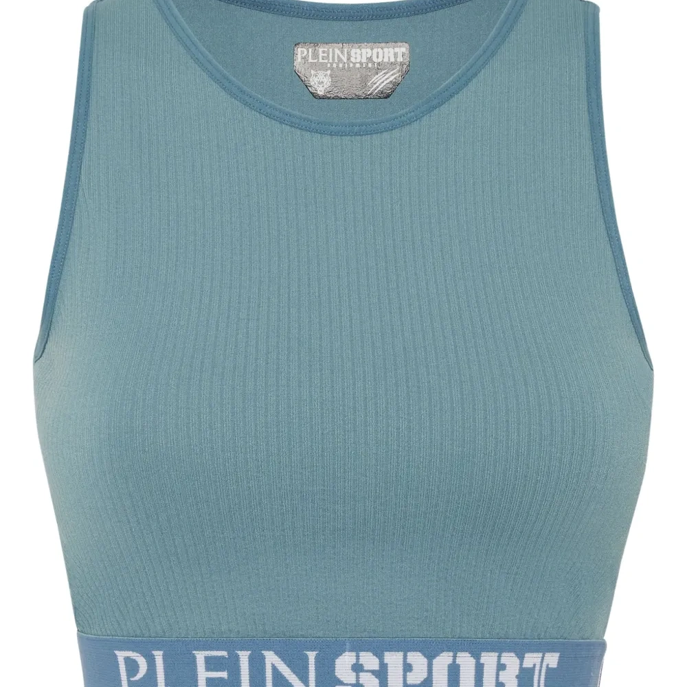 Спортивный бюстгальтер в рубчик