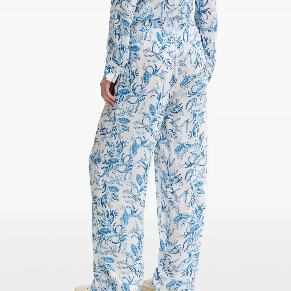 Брюки с принтом