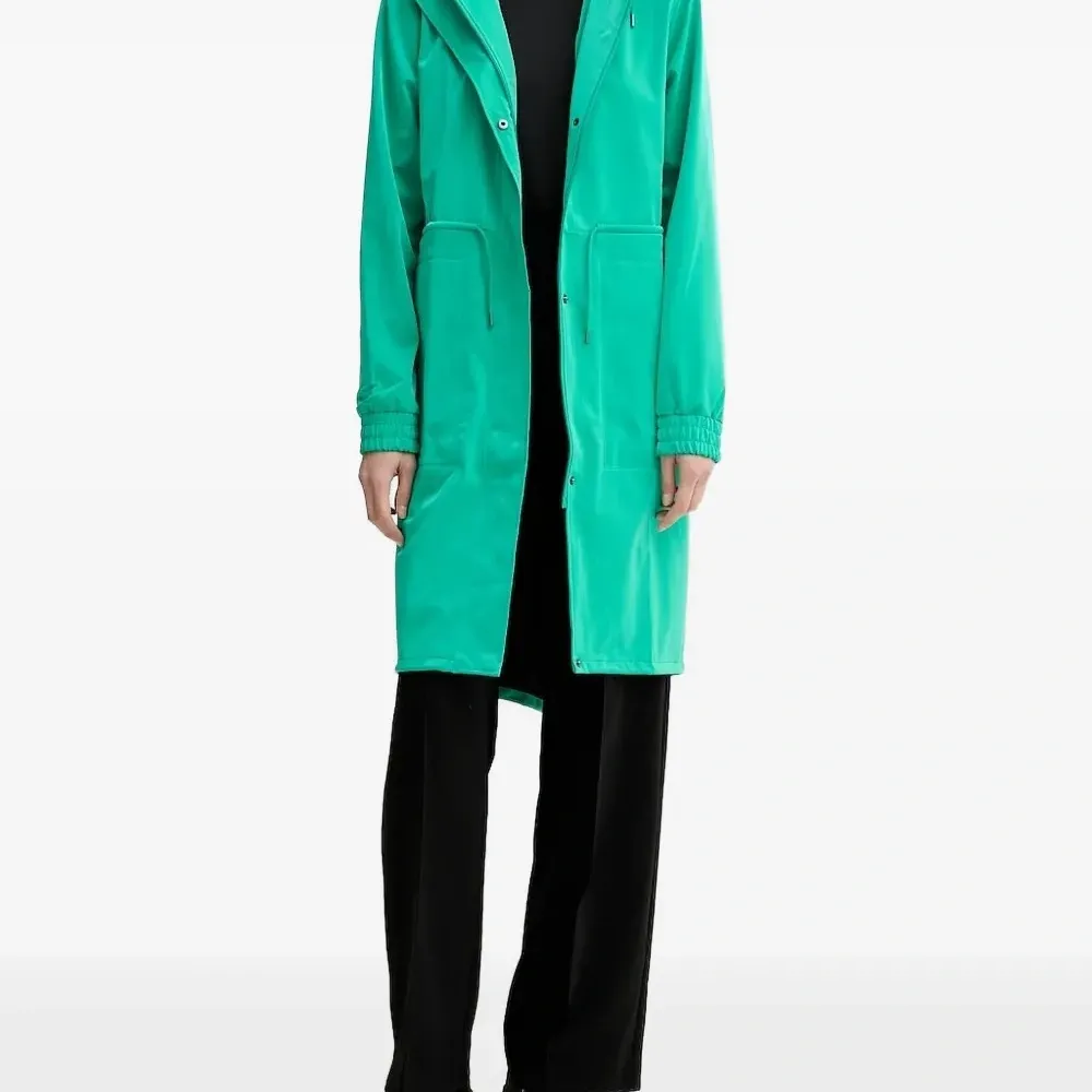 Плащ с капюшоном и кулиской