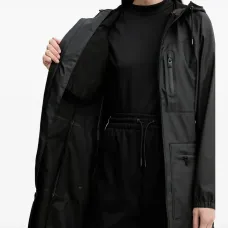 Плащ с капюшоном