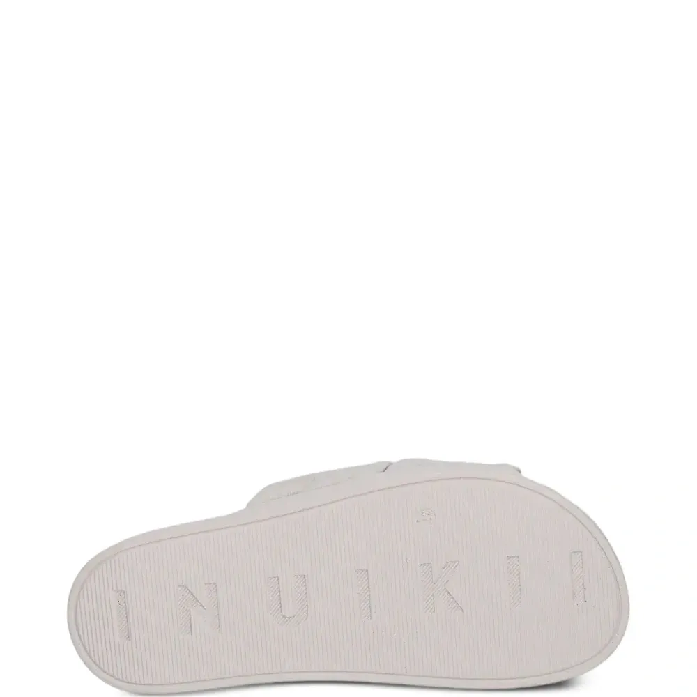 Сандалии на резиновой подошве