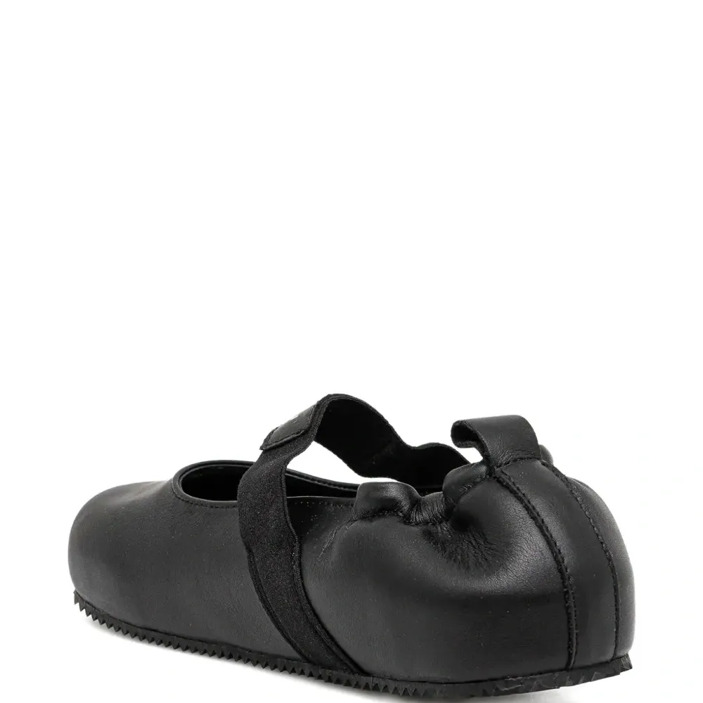 Балетки с логотипом