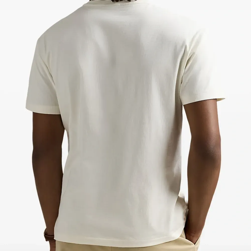 футболка с круглым вырезом