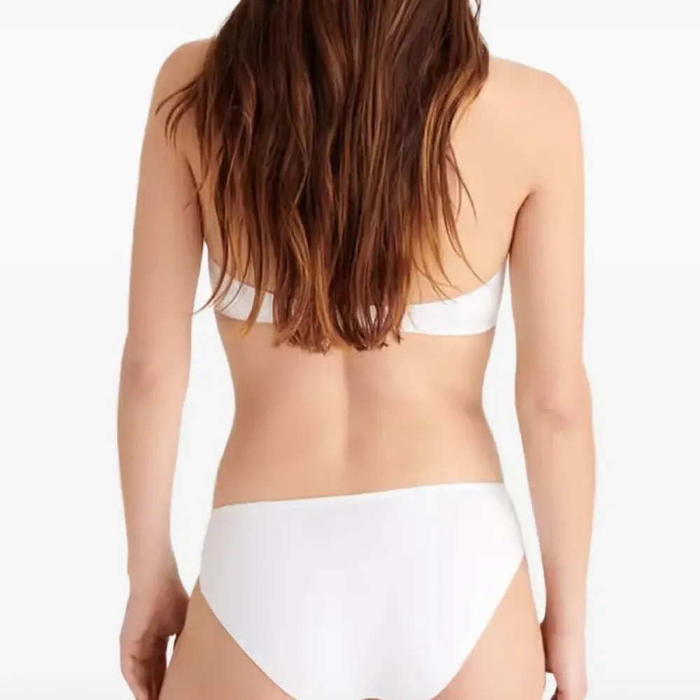 Белые плавки от бикини