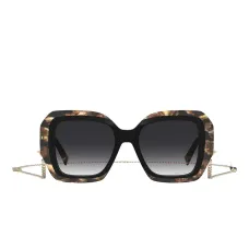 Солнцезащитные очки в квадратной оправе Солнцезащитные очки в квадратной оправе