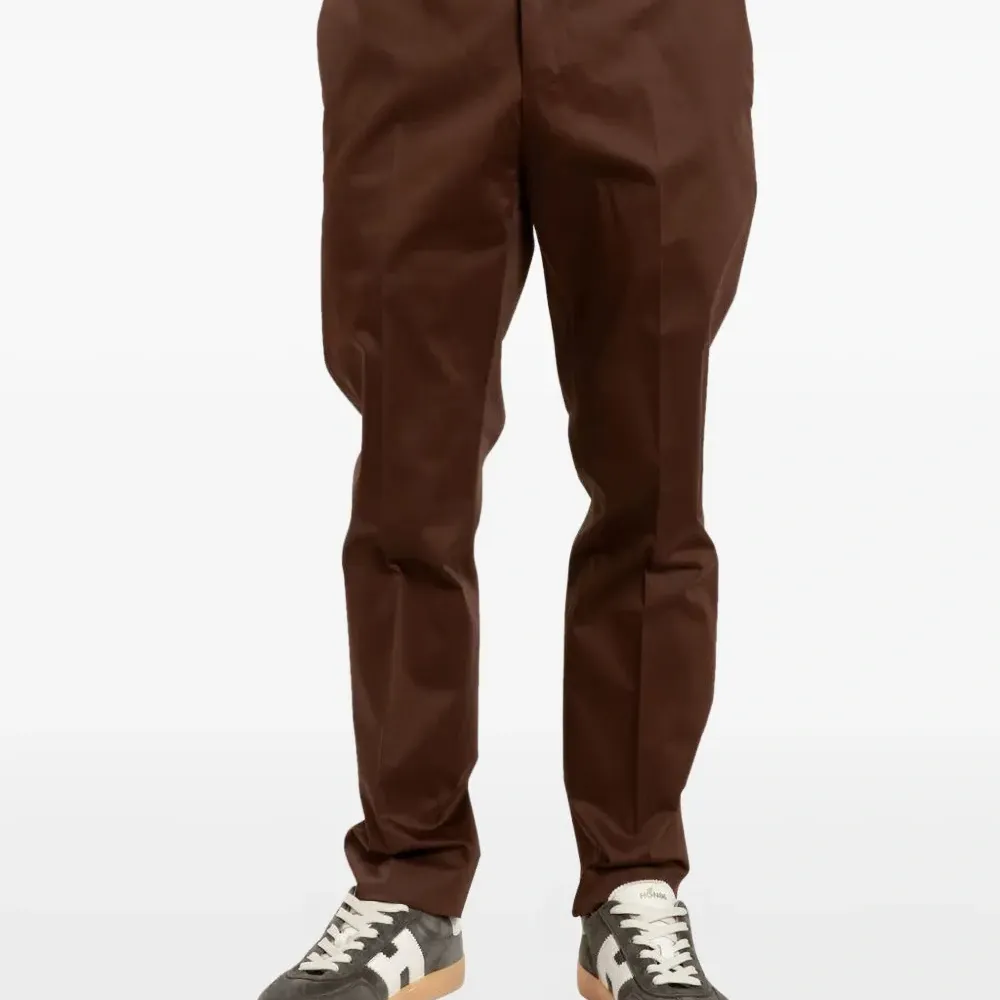 Брюки без защипов