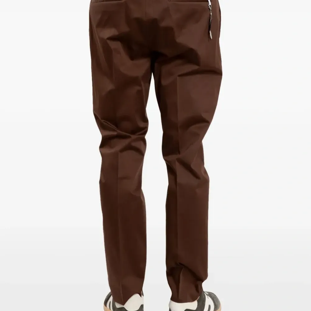 Брюки без защипов