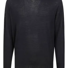 Свитер с круглым вырезом