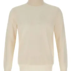 свитер с высоким воротником свитер с высоким воротником