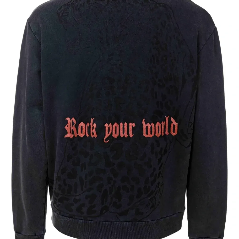 Толстовка с леопардовым принтом