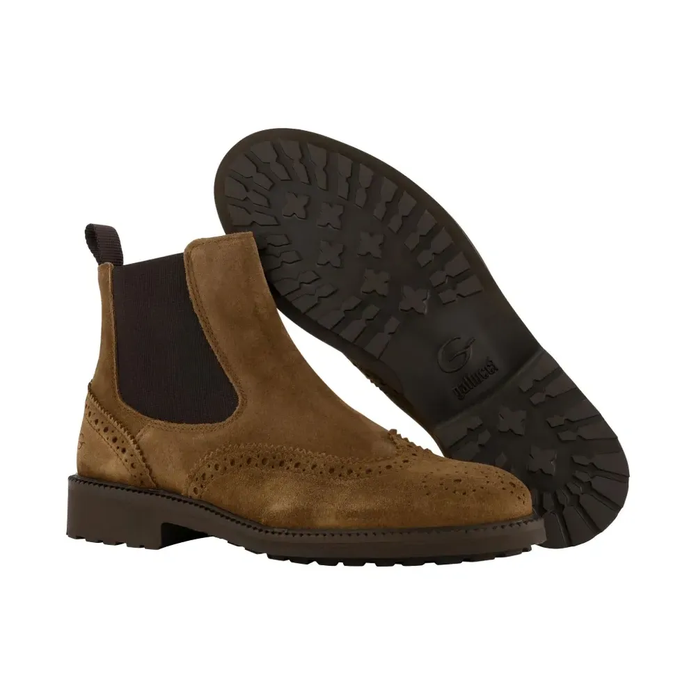 замшевые ботинки