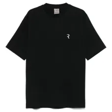 Футболка с вышитым логотипом