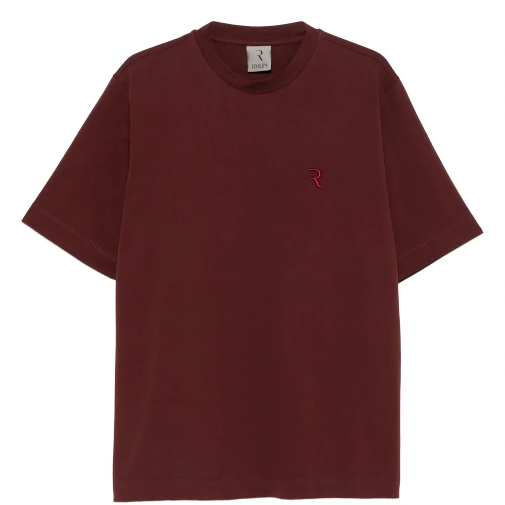 футболка с вышитым логотипом