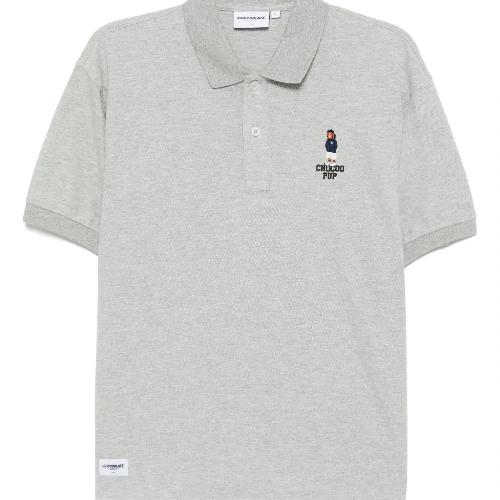 рубашка поло с вышитым логотипом