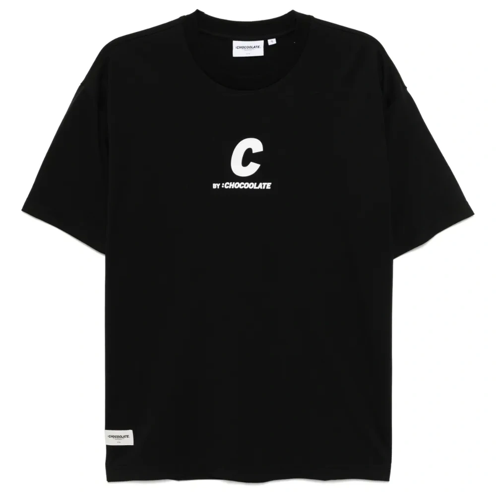 футболка с логотипом