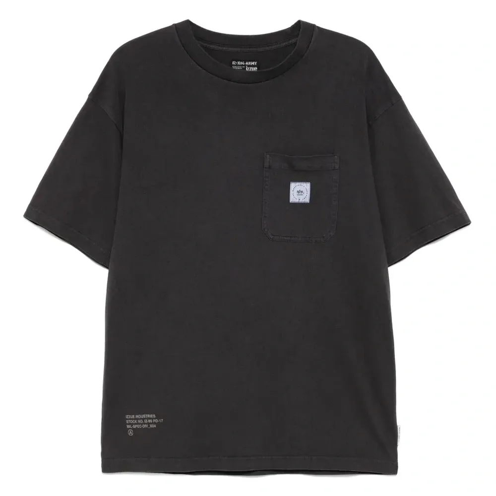 футболка с нашивкой-логотипом