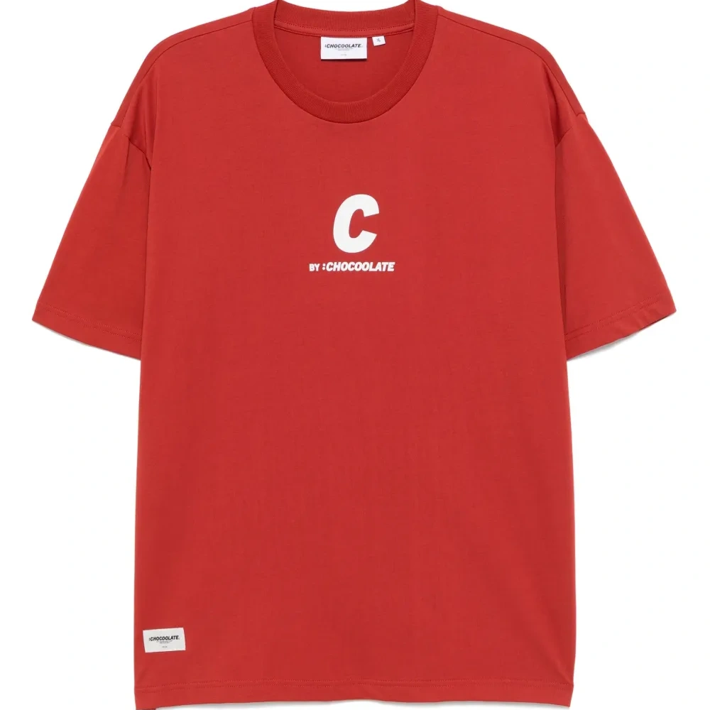 футболка с логотипом