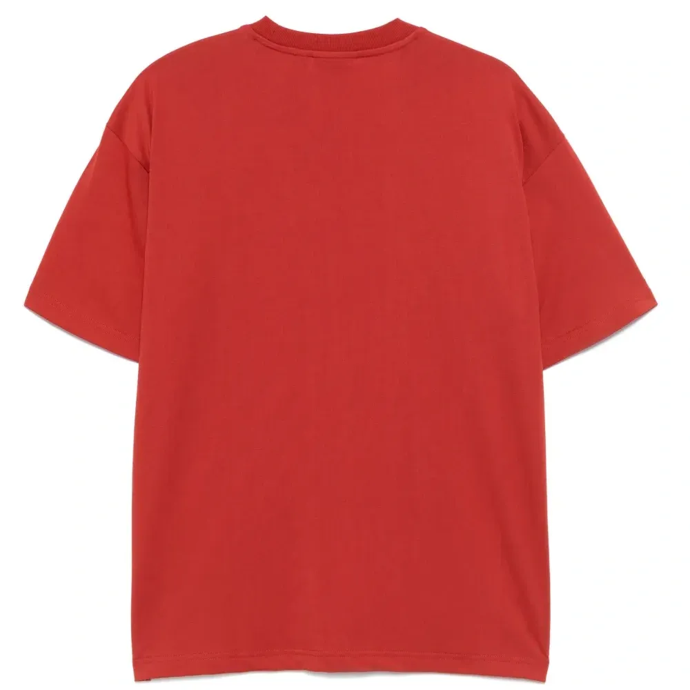 футболка с логотипом