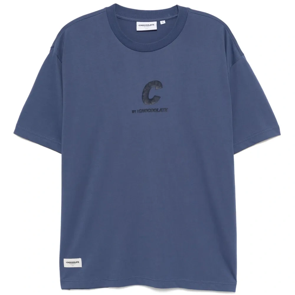 футболка с логотипом