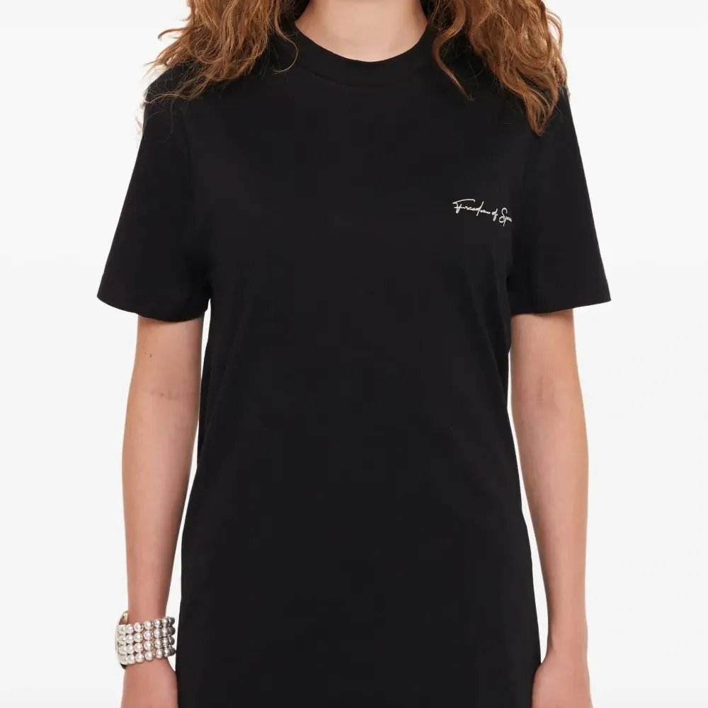 Футболка Signature