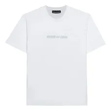 Футболка с графичным принтом Футболка с графичным принтом