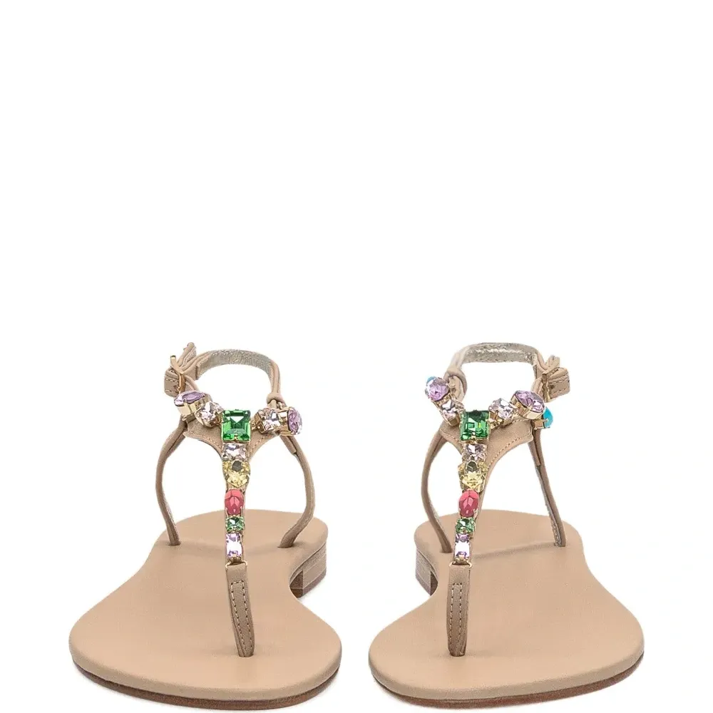 Сандалии с кристаллами