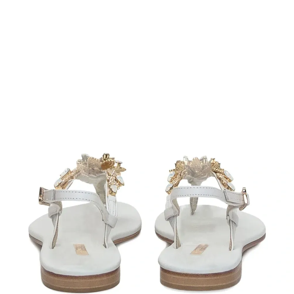 Сандалии с кристаллами