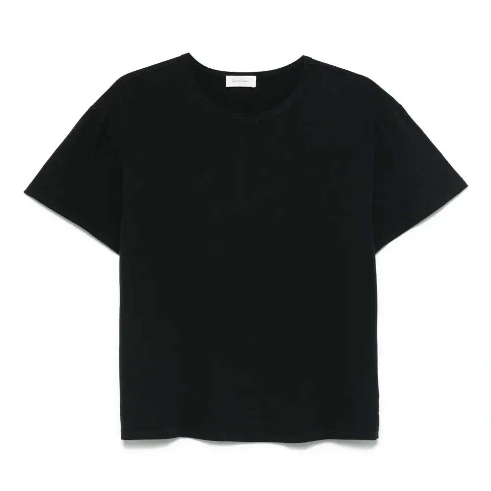 Футболка с круглым вырезом