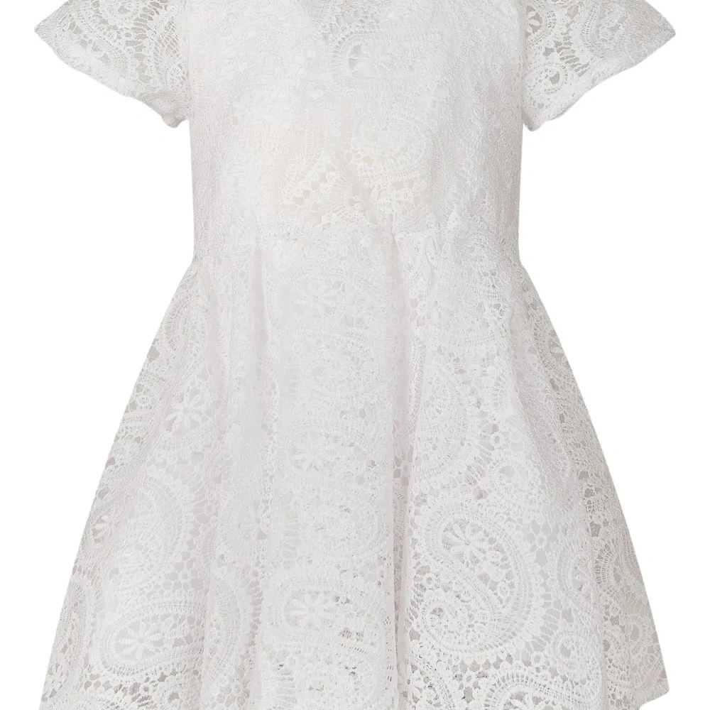 Кружевное платье